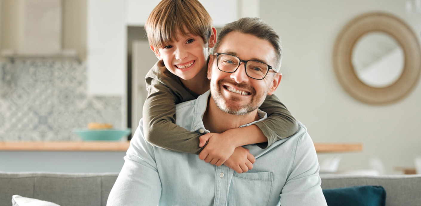 nojs Son hugging his father