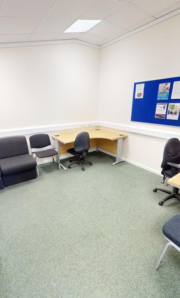 Photo of Broadfield Library Hub 1