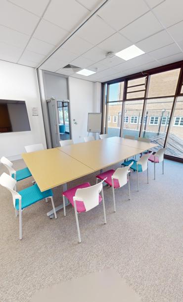 Worthing Library meeting room - West Sussex County Council
